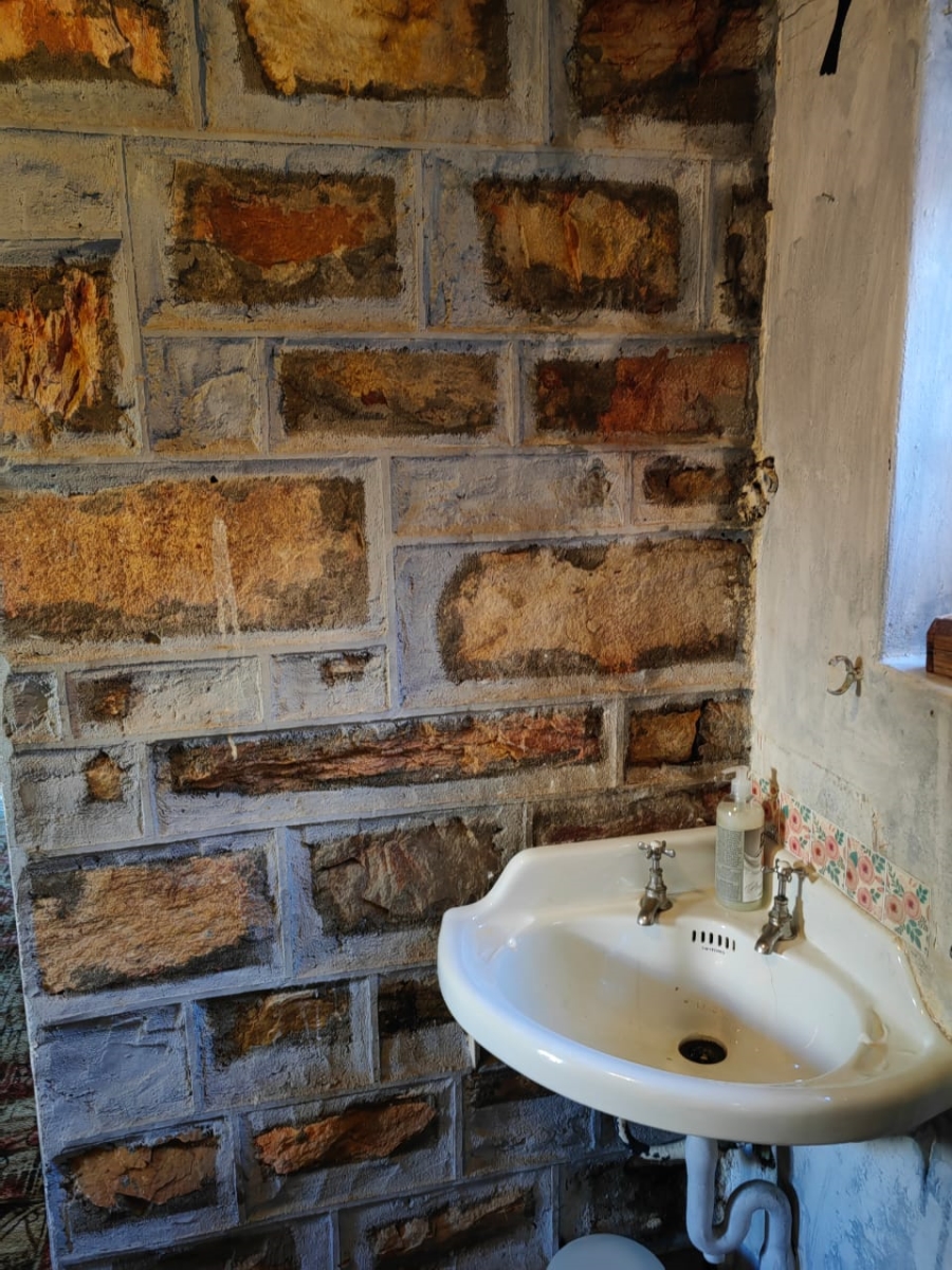 6 Bedroom Property for Sale in Joubertina Eastern Cape